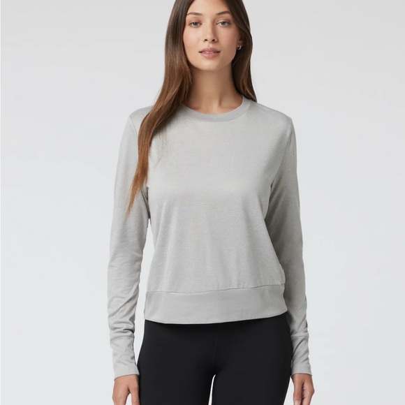 Vuori Tops - Vuori Light Heather Grey Daydream Crew, Small